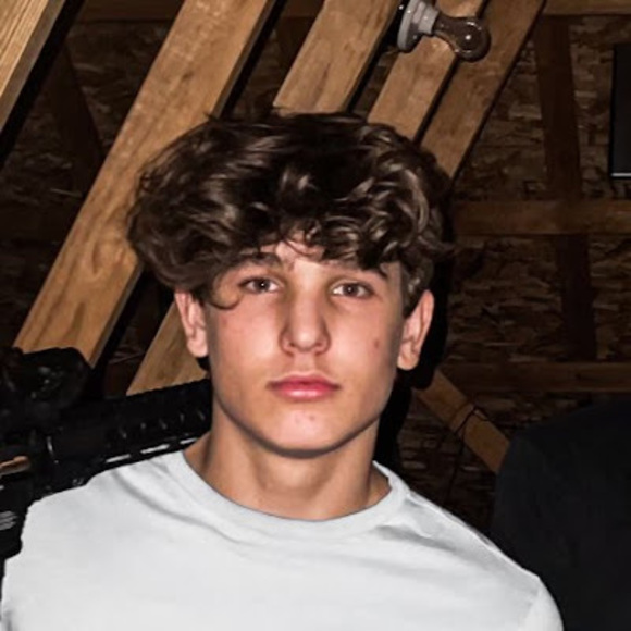 Meet your Posher, Eli - Picture 1 of 1